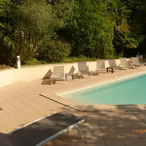 22 Aix-les-Bains